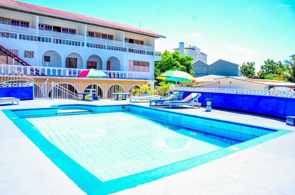 Marine View Hotel Ocho Rios Luaran gambar